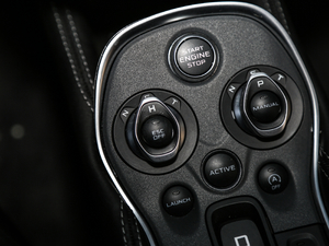 20153.8T Coupe п؅^