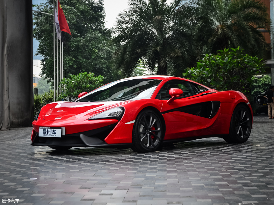 2015���~�P��540C 3.8T Coupe