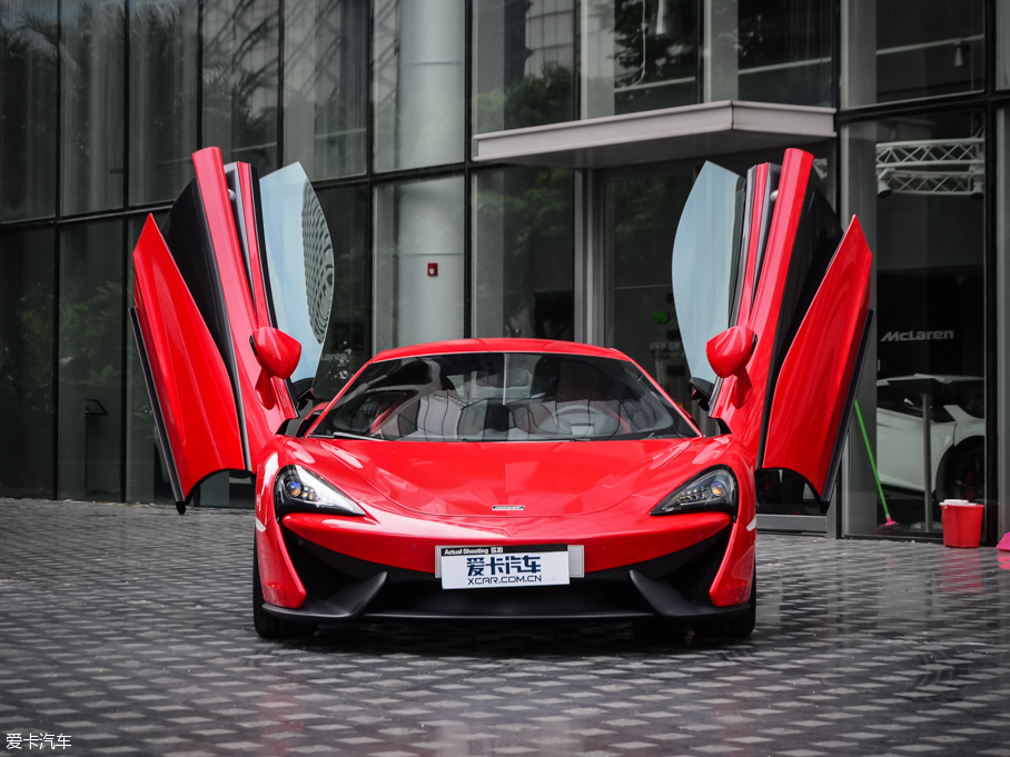 2015���~�P��540C 3.8T Coupe