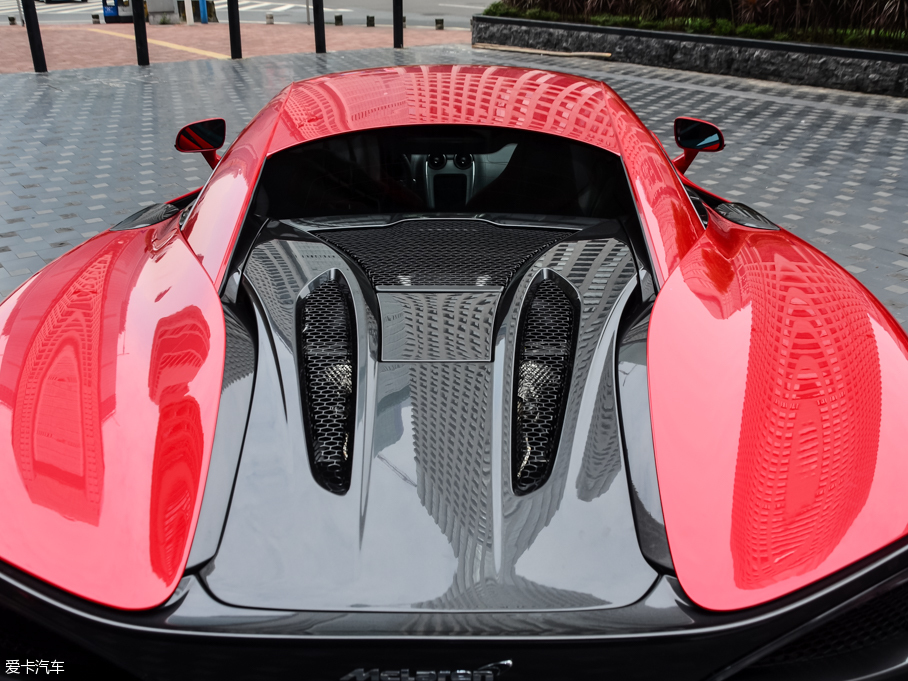 2015���~�P��540C 3.8T Coupe