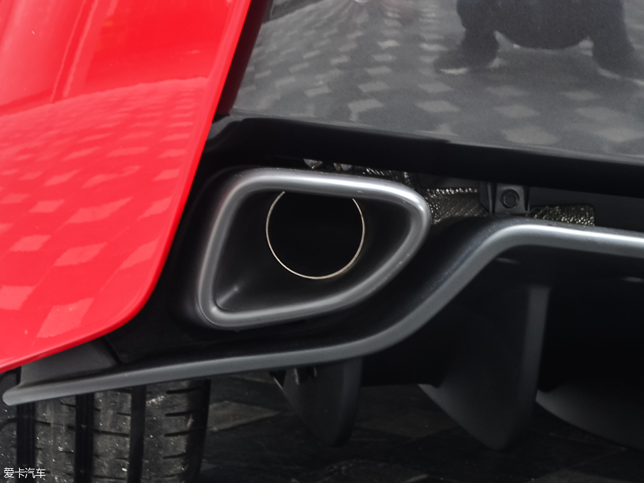 2015���~�P��540C 3.8T Coupe