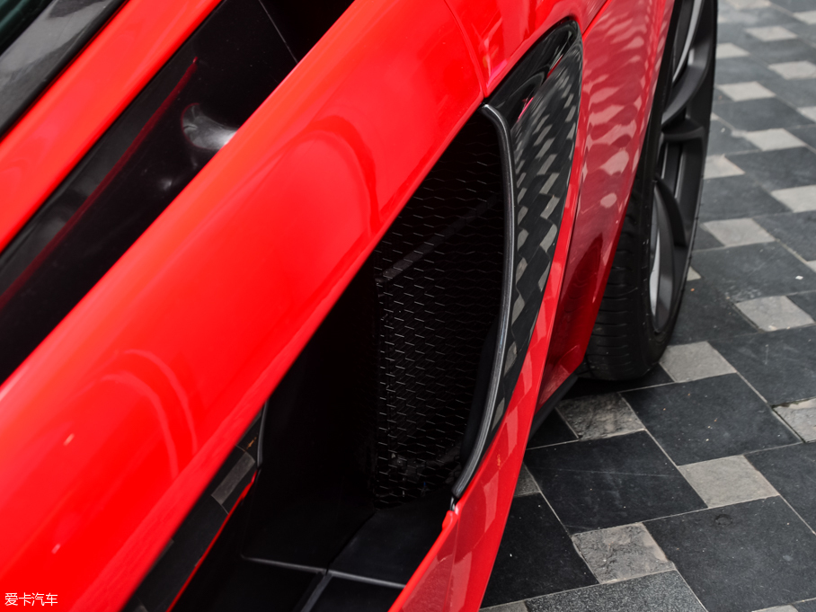 2015���~�P��540C 3.8T Coupe