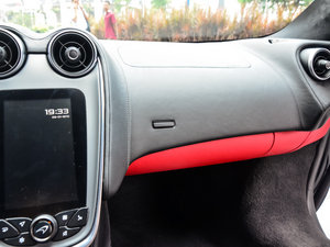 2015��3.8T Coupe �п؅^