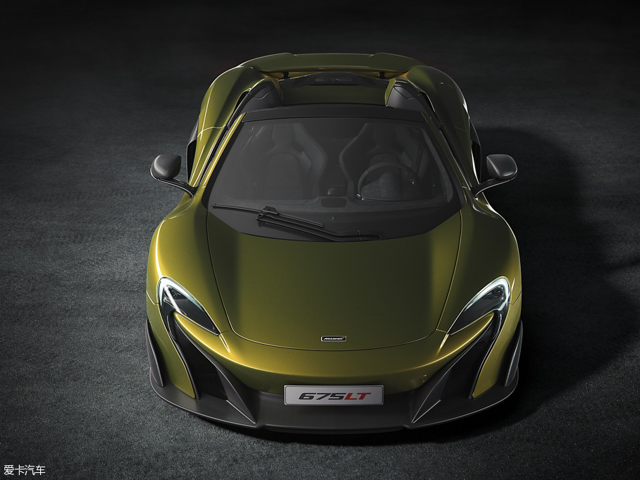 2016���~�P��675LT Spider