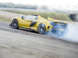 2016��Spider ���w���^