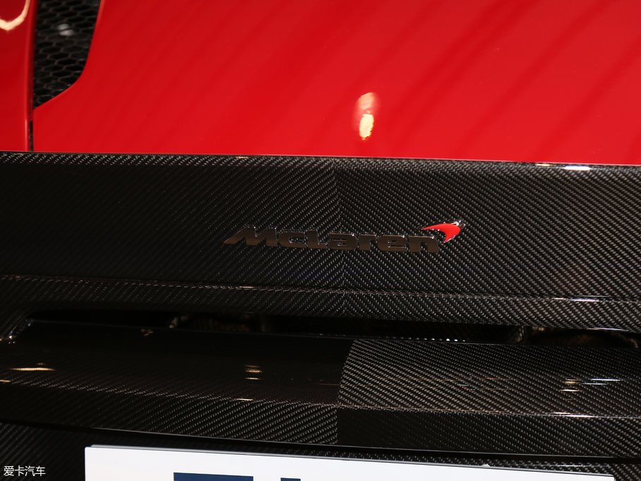 2016���~�P��570GT 3.8T ������