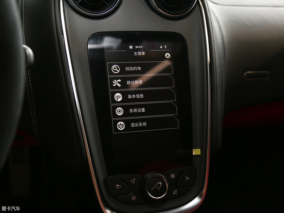 2016���~�P��570GT 3.8T ������