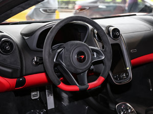 2016款3.8T 基本型 方向盘