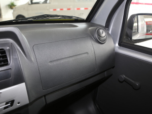 2019款1.2L 手动实用型DK12 国VI 空间座椅