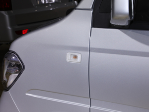 2020款1.5L 双排标准型 细节外观
