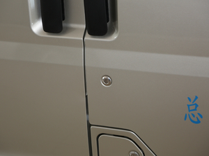 2019款1.5L 基本型Ⅱ厢车 细节外观