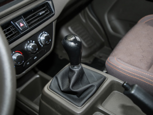 2021款2.0L 超牛加长版LV1 换挡杆