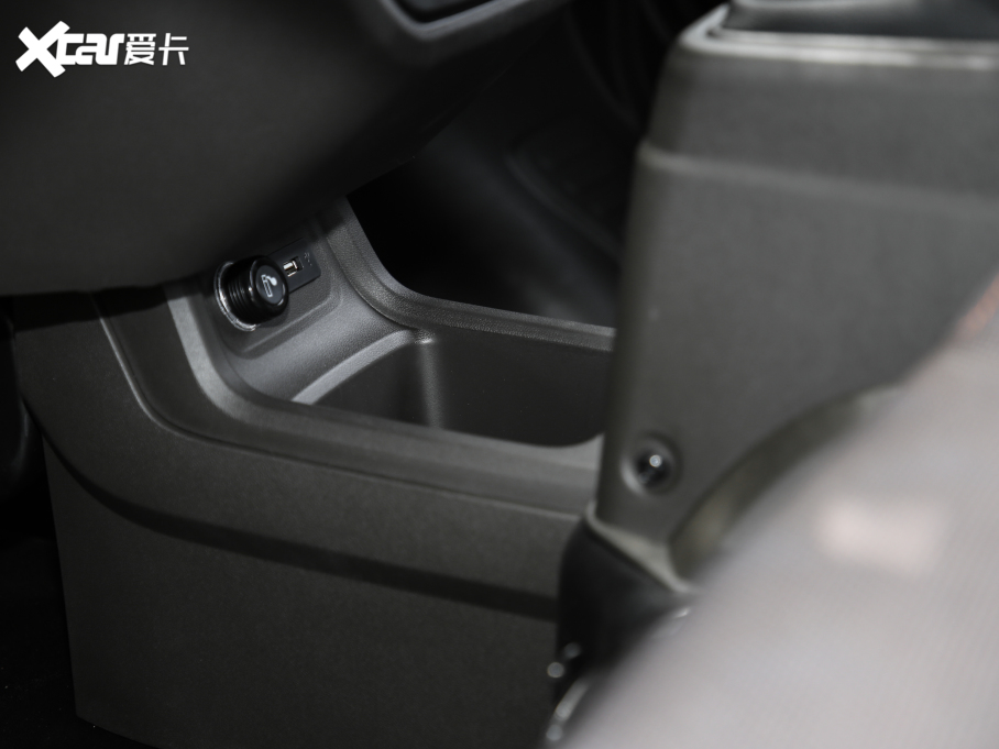 2021|L(fng)СC72 2.0L ţLLV1