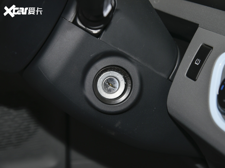 2022L(fng)MINIEV п m