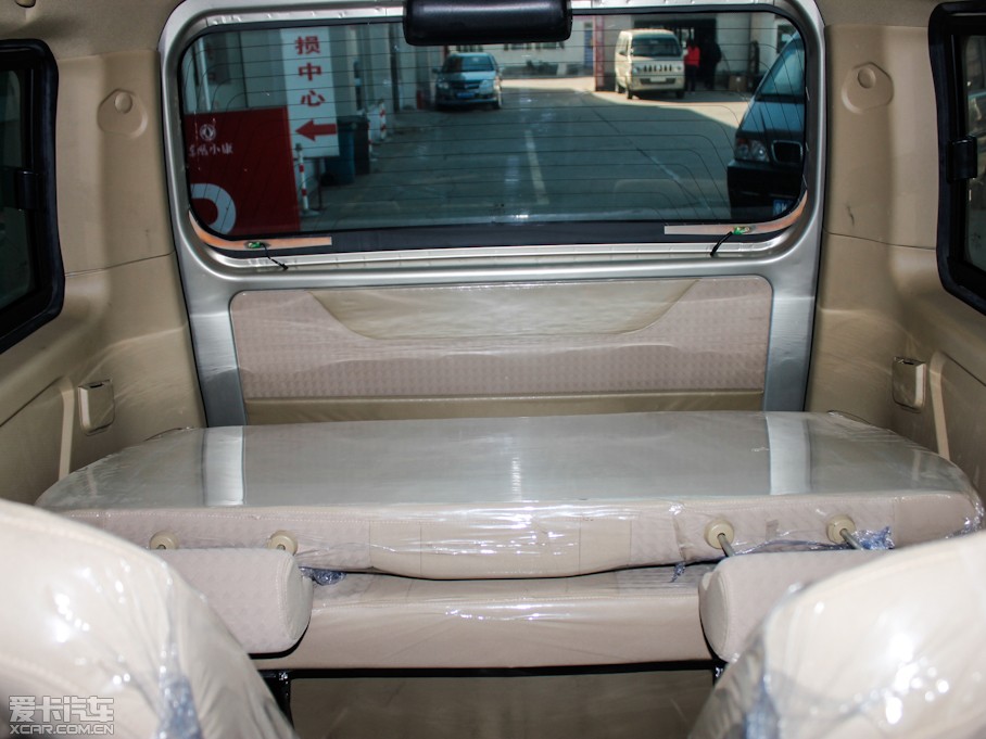 【2012款东风小康c371.4l 手动豪华型_空间座椅_30/张