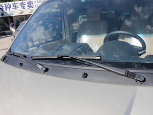 2012款1.4L 手动豪华型 雨刷