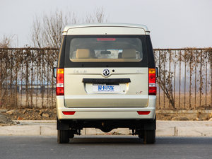 2012款1.4L 手动创业II型 正后	