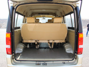 2012款1.4L 手动创业II型 行李厢空间