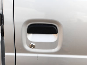 20151.1L 2.7m؛AF11-05 ^