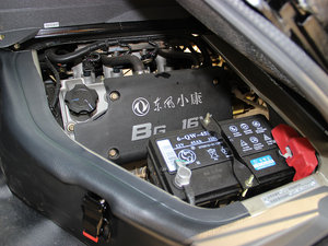 2011款1.0L 手动标准版 其它