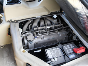 2013款1.4L 基本版 发动机