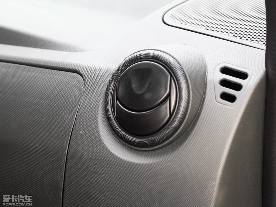 2015��|�L(f��ng)С��C32 1.2L ��(bi��o)��(zh��n)��DK12-05