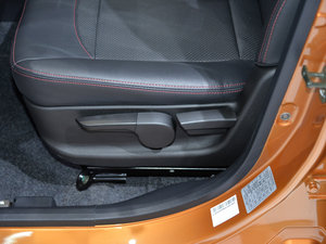 2015款1.3T 手动豪华型 柴油 空间座椅