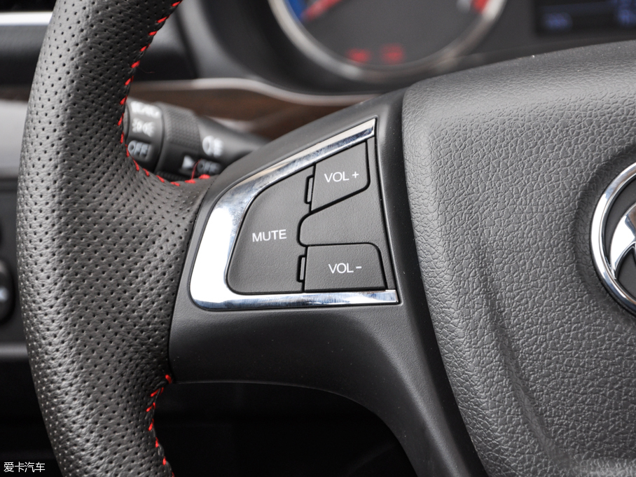 2016���L��370 1.5L �ք������� 7��