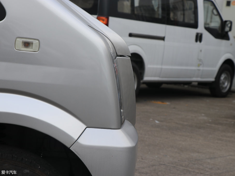 2017��|�LС��EC36 늄�܇