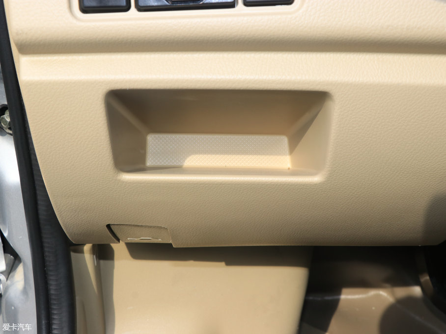 2017��|�LС��EC36 늄�܇