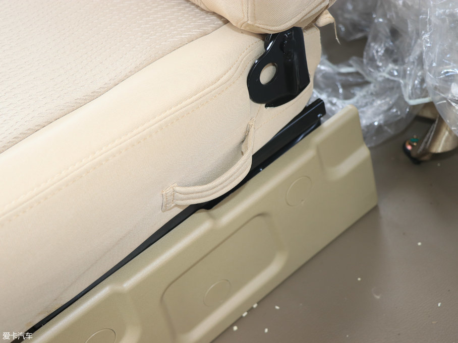 2017��|�LС��EC36 늄�܇