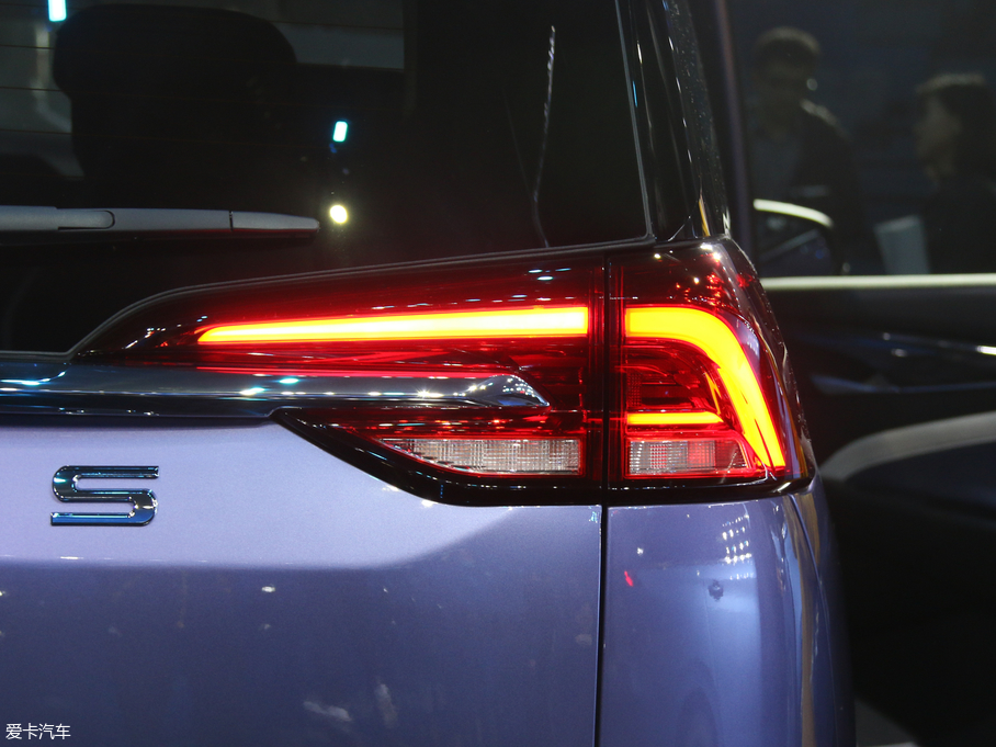 2019ͨMAXUS G50 1.5TGI ԄӘOȫ 8 V