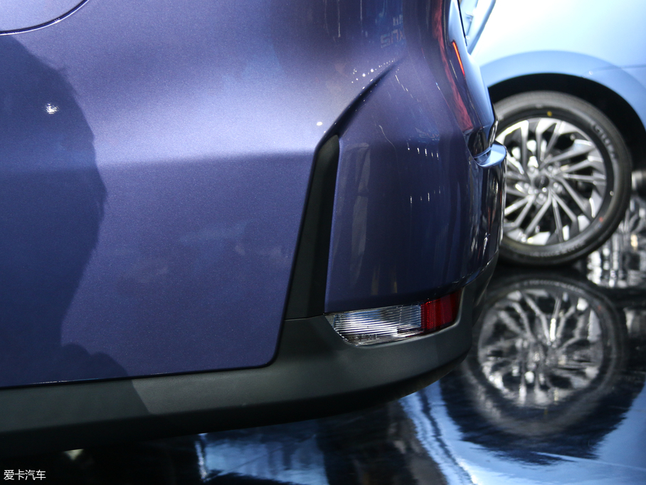 2019ͨMAXUS G50 1.5TGI ԄӘOȫ 8 V