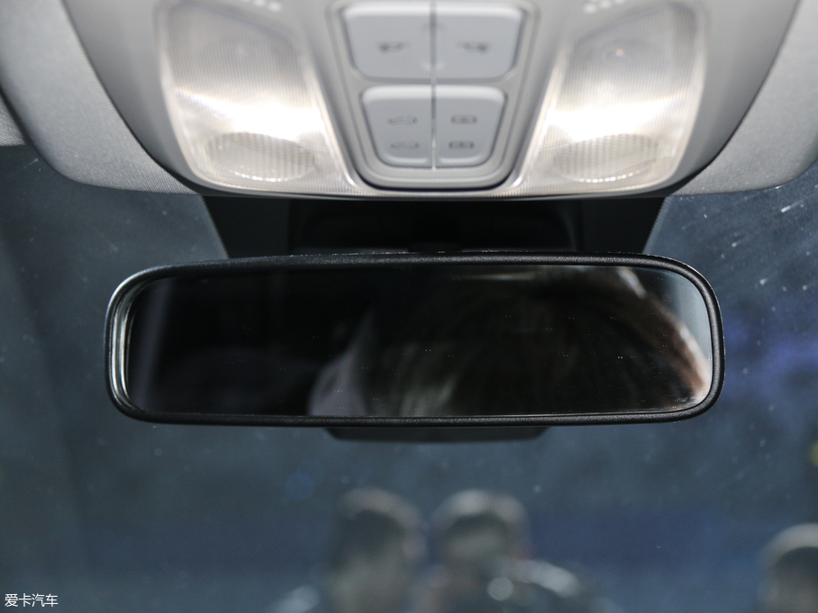 2019ͨMAXUS G50 1.5TGI ԄӘOȫ 8 V