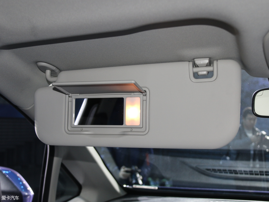 2019ͨMAXUS G50 1.5TGI ԄӘOȫ 8 V