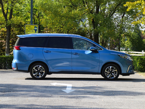 20191.5TGI Ԅ 7 V w^