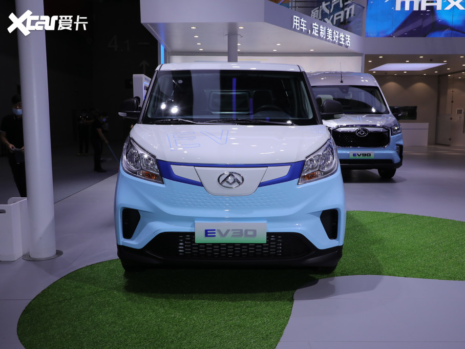 2019款上汽大通maxus ev30智联版 长轴盟固利电池 35kwh