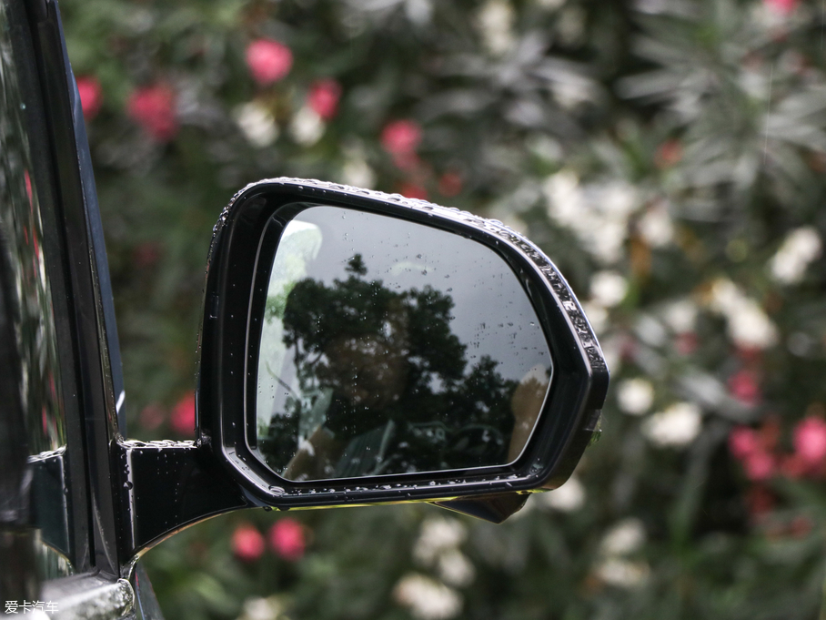 2019ͨMAXUS G20 װl 2.0T Ԅ