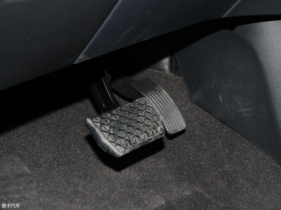 2019ͨMAXUS G20 װl(f) 2.0T Ԅ(dng)