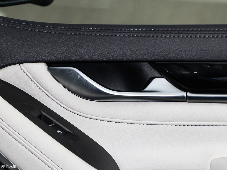 2019ͨMAXUS G20 װl 2.0T Ԅ