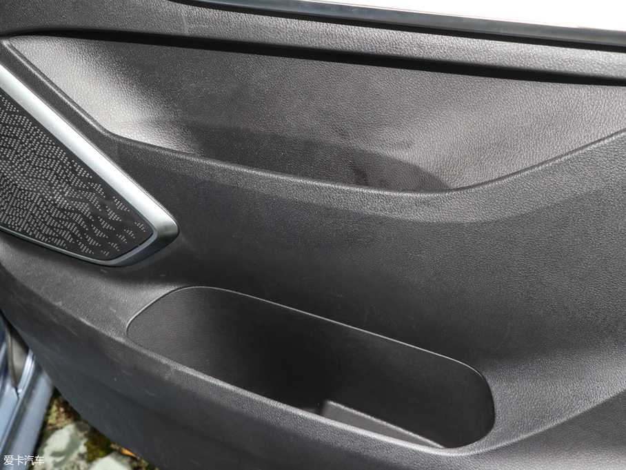 2019ͨMAXUS G20 װl 2.0T Ԅ