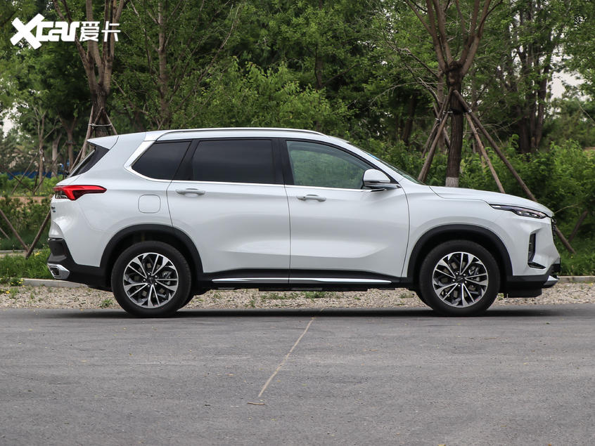 上汽大通2019款上汽MAXUS EUNIQ 6