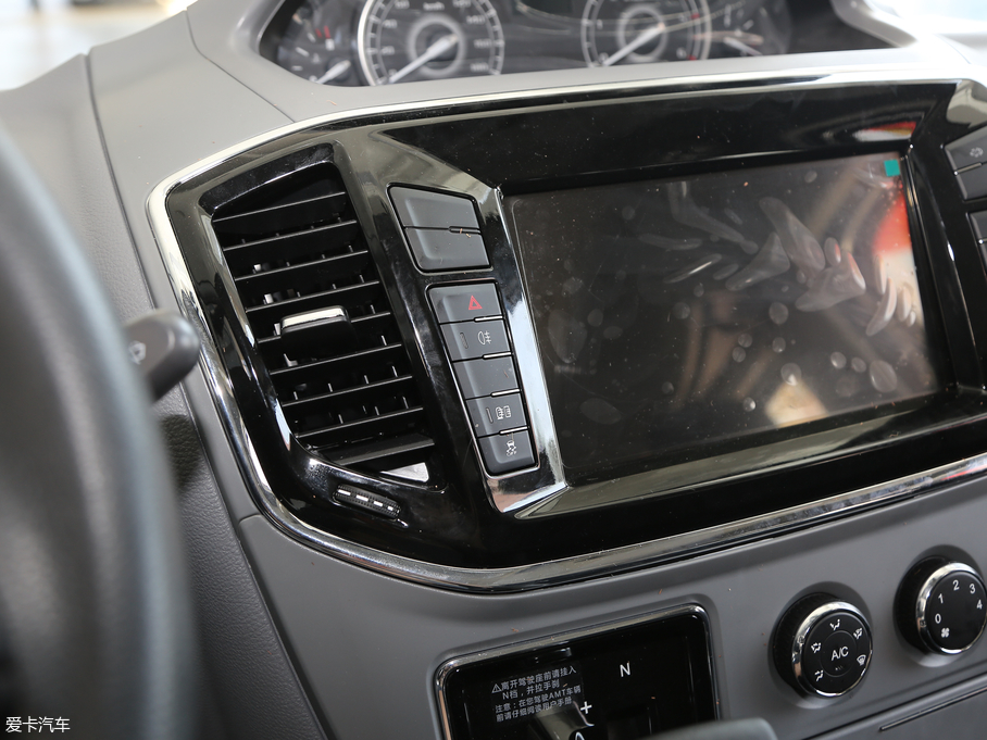 2019ͨMAXUS V80 Plus VAN܇ 2.0T ԄӶS 6