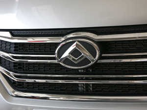 2019Plus VAN܇ 2.0T ԄӶS 6 ^