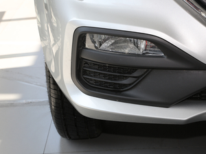 2019Plus VAN܇ 2.0T ԄӶS 6 ^