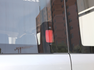 2019Plus VAN܇ 2.0T ԄӶS 6 ^