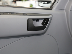 2019Plus VAN܇ 2.0T ԄӶS 6 g