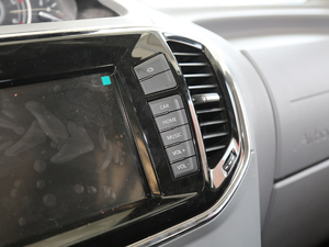 2019Plus VAN܇ 2.0T ԄӶS 6 g