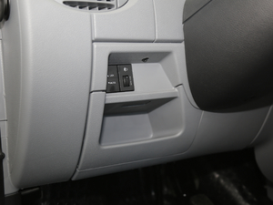 2019Plus VAN܇ 2.0T ԄӶS 6 п؅^