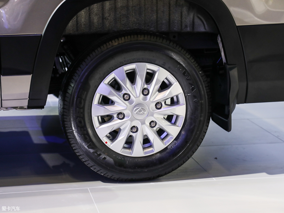 2019����;V90 �Ƕ��� 2.0T �քӺ���L�S��� 7��